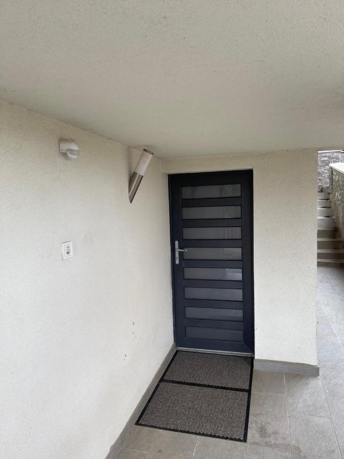 Malibu Apartman 미슈콜츠 외부 사진