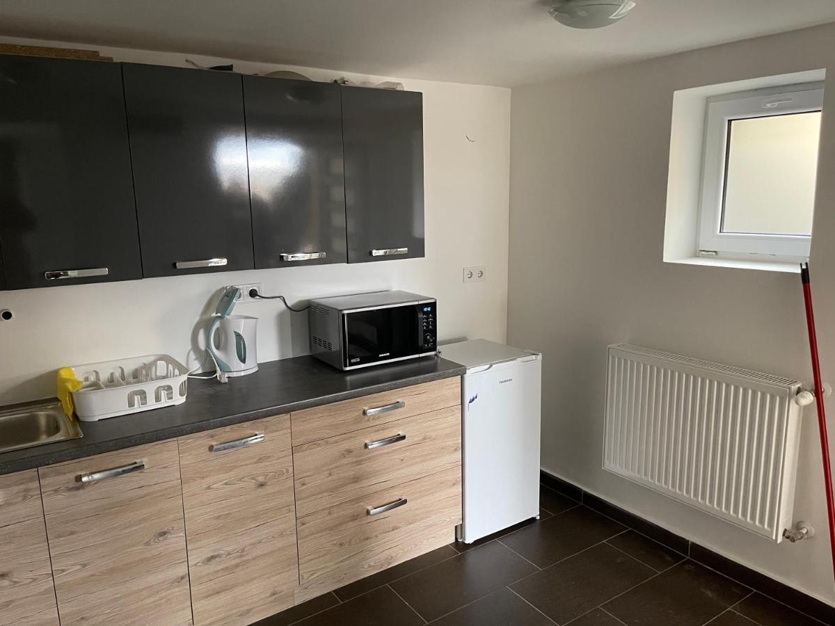 Malibu Apartman 미슈콜츠 외부 사진